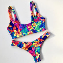 Load image into Gallery viewer, 2019 Pink Flower Bikinis